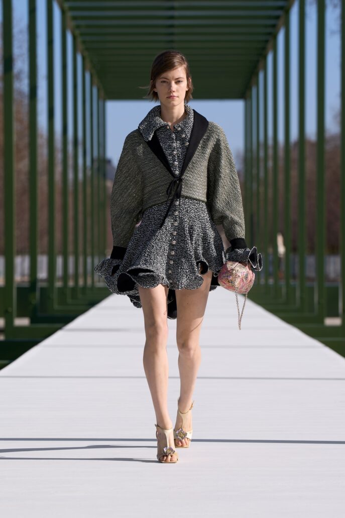 DIOR W RTW FW2627 FRONT LOOK 44 2x3