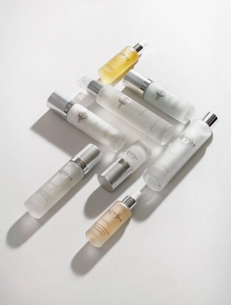 Dr. Tonar Cosmetics Atelier Eegalitee