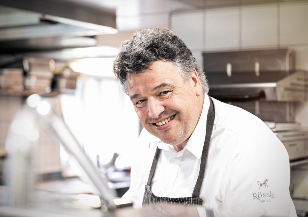 Gasthof Roessle Kueche c Lukas Haemmerle Vorarlberg Tourismus