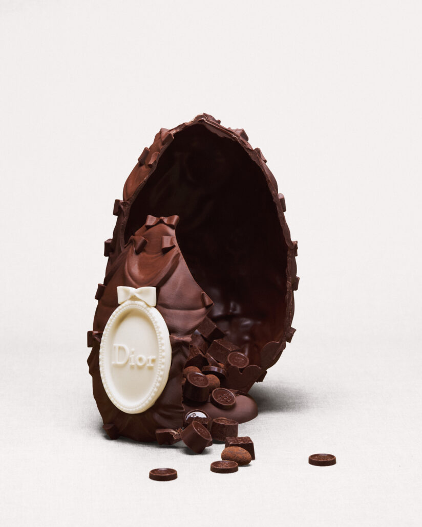 LOEUF EN CHOCOLAT DU 30 MONTAIGNE PAR ALLENO 3