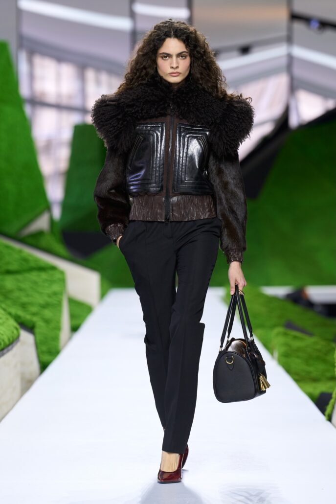 LOOK 14