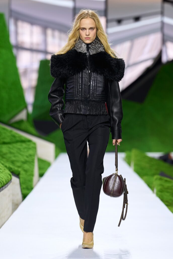 LOOK 15