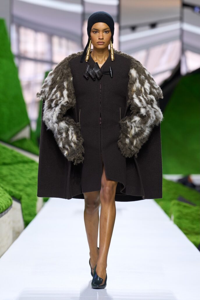 LOOK 25
