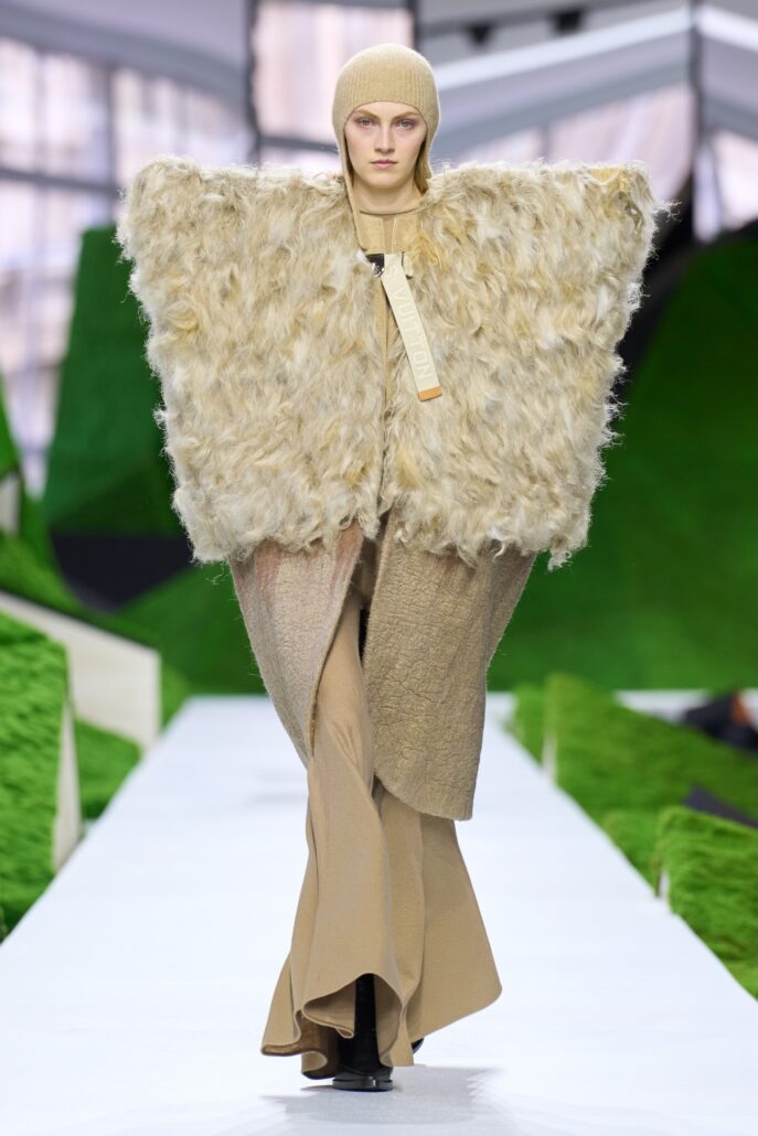 LOOK 3