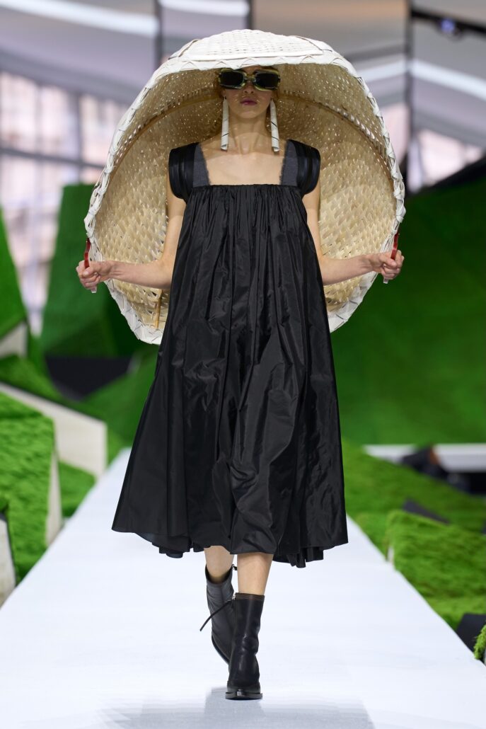 LOOK 40