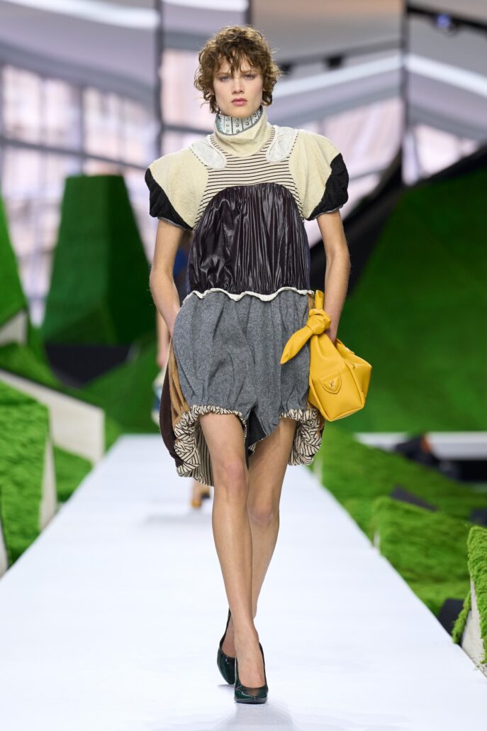 LOOK 6
