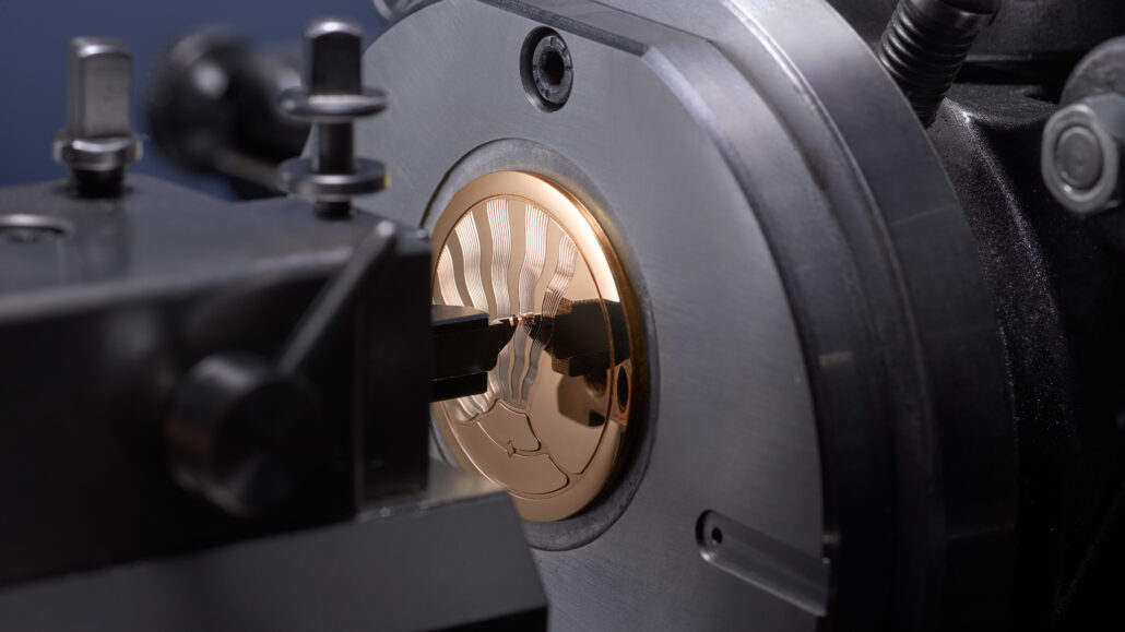 WATCHES TAMBOUR CONVERGENCE Boitier6175 SF PRESS 1920x1080