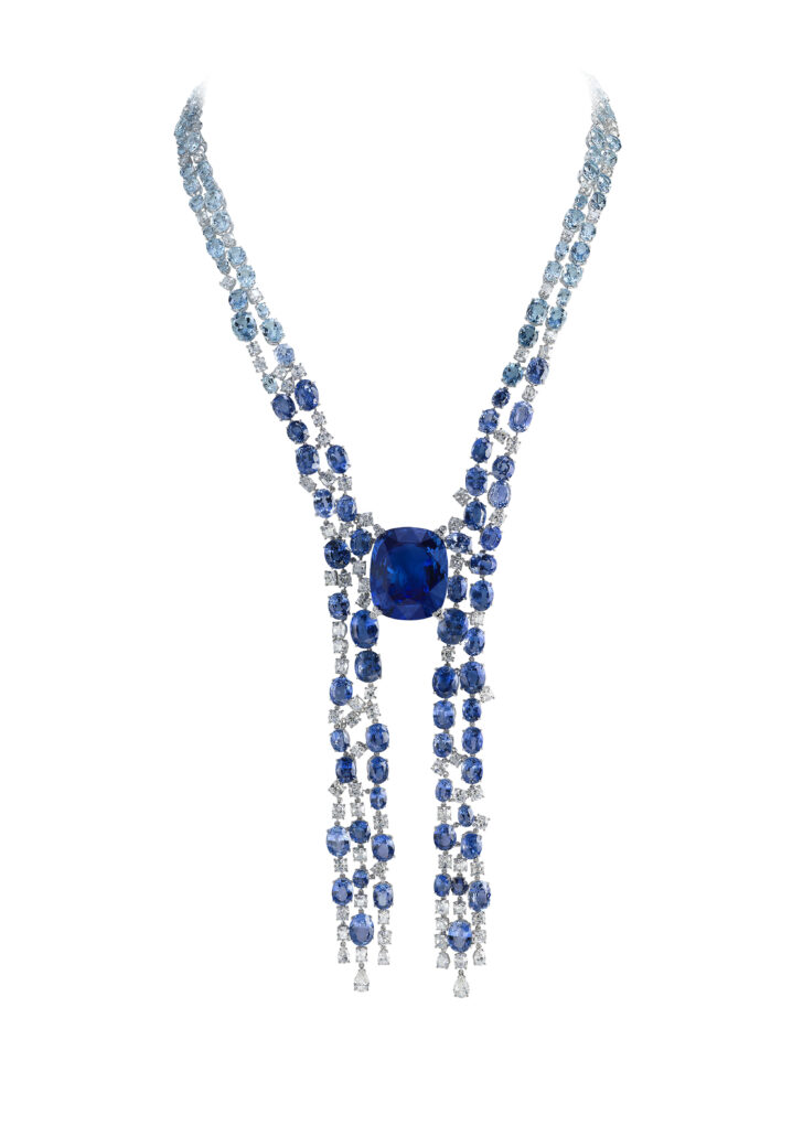 81A733 1001 Red Carpet Collection Necklace