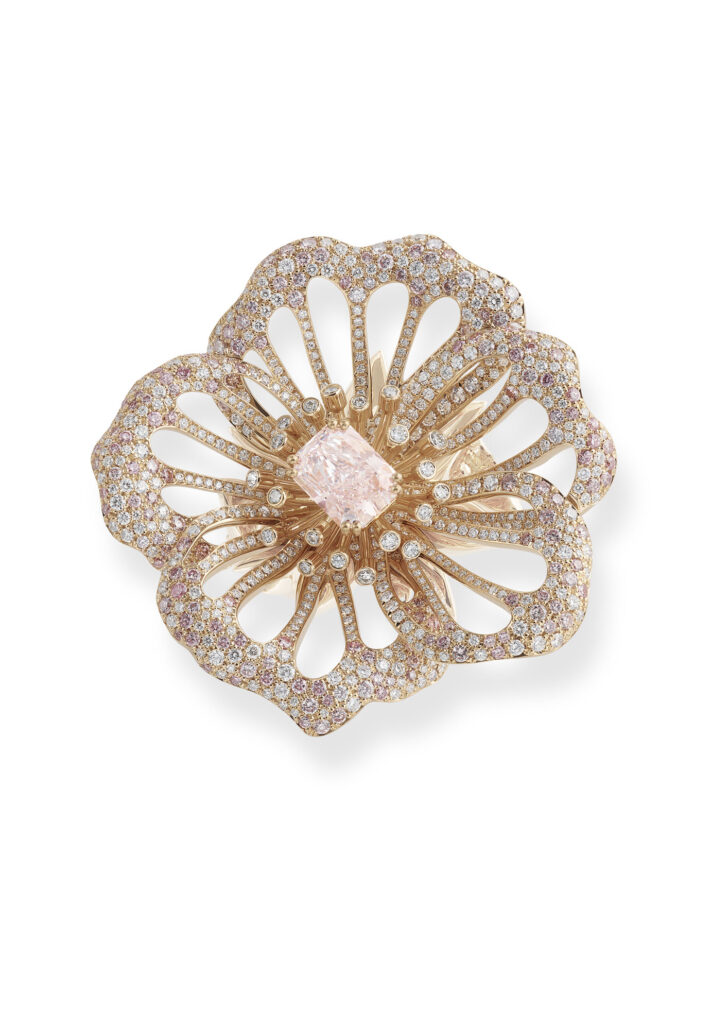 82A682 5001 Red Carpet Collection Ring