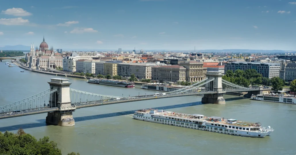Riverside Mozart © Ian Schemper photography Per Karehed Photography 1 scaled.jpg