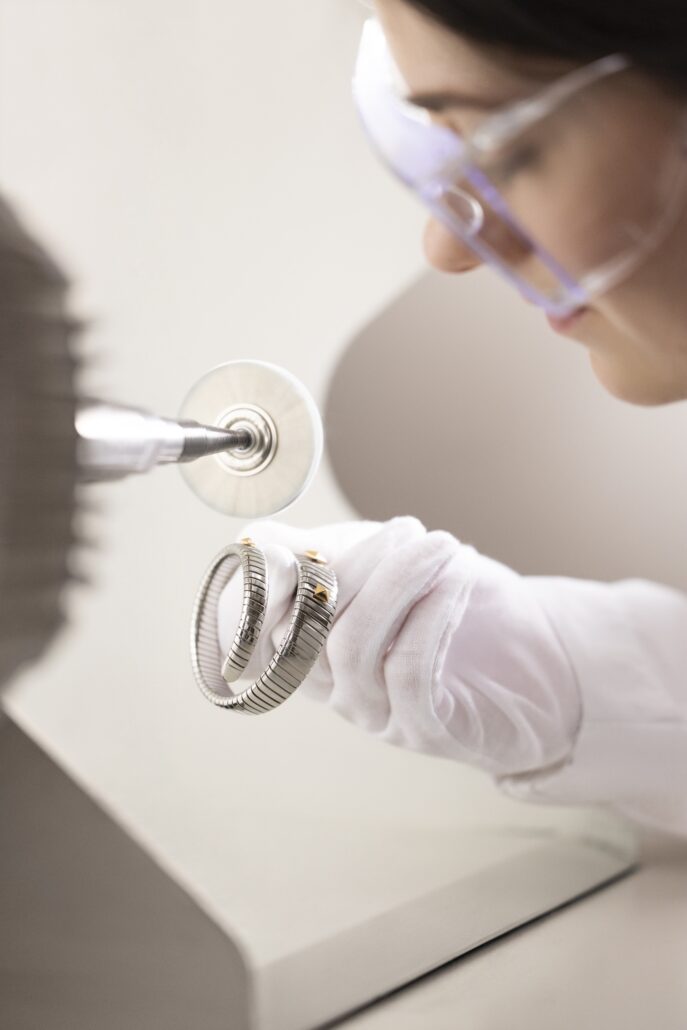 Bvlgari 2026 Serpenti Tubogas Studs 104301 Craft 013