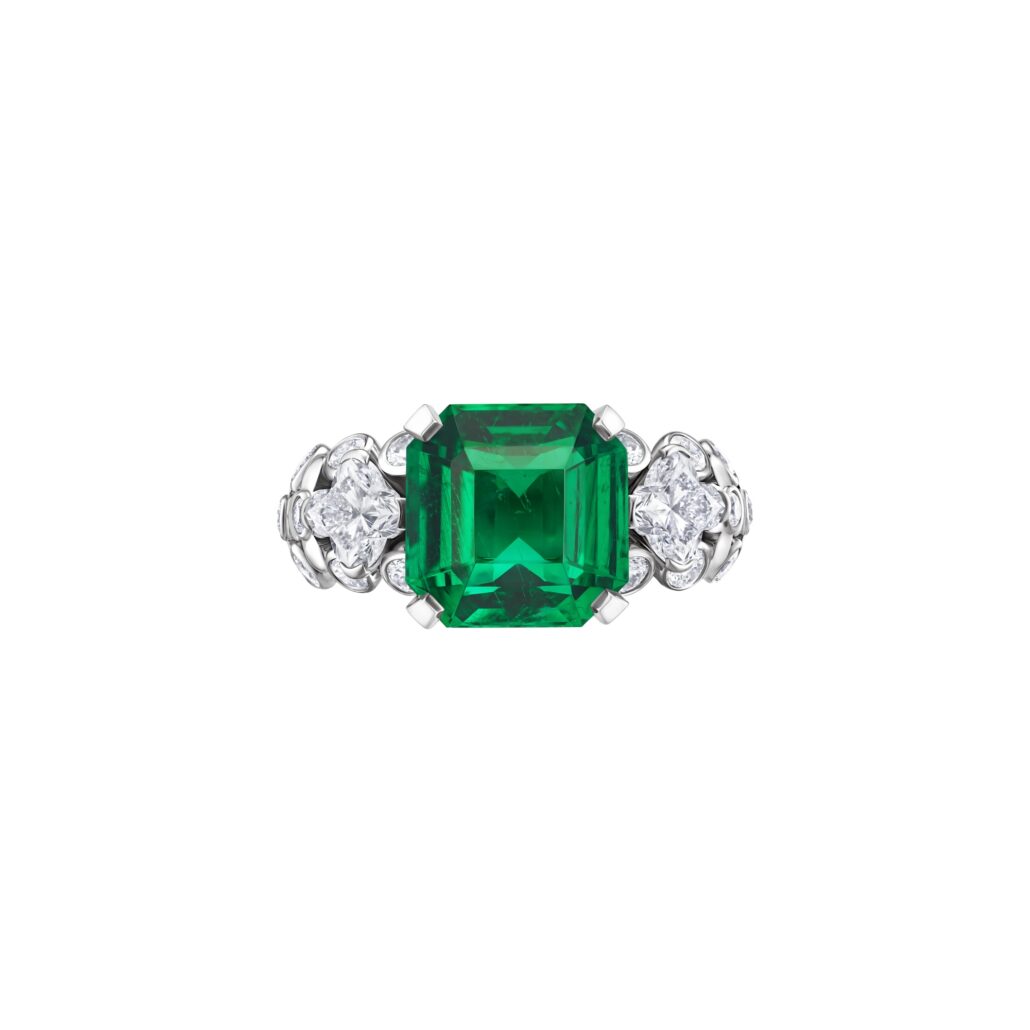 MESMERISM RING. LOUIS VUITTON MYTHICA COLLECTION LOUIS VUITTON HIGH JEWELRY 2