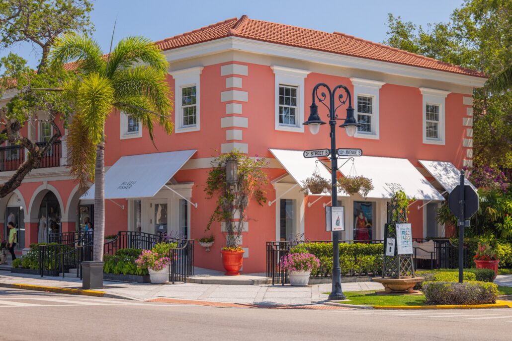Naples 3rd Street South c Courtesy of Naples Marco Island Everglades CVB