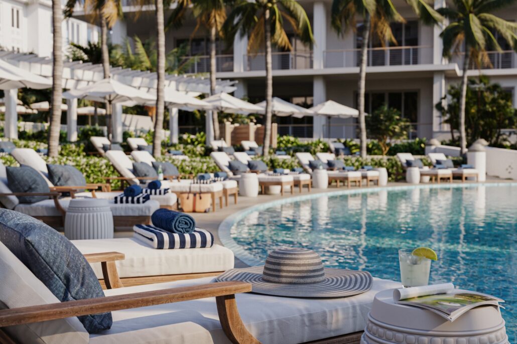 Naples Naples Beach Club a Four Seasons Resort Pool c Courtesy of Naples Marco Island Everglades CVB