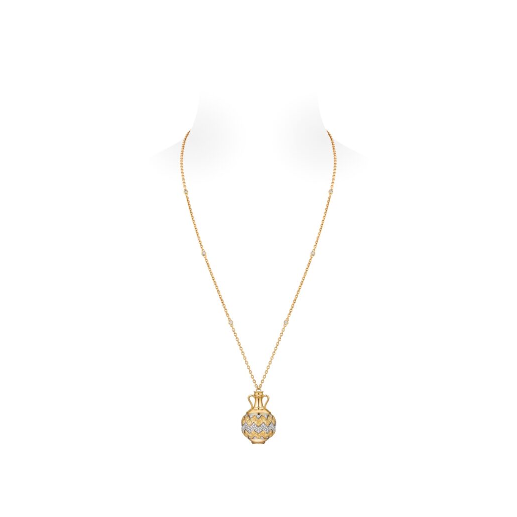 TOTEM PENDANT. LOUIS VUITTON MYTHICA COLLECTION LOUIS VUITTON HIGH JEWELRY 2