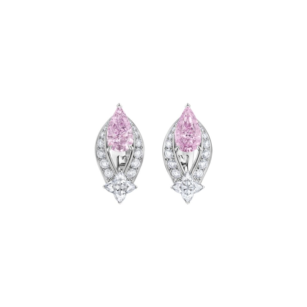 VICTORY EARRINGS. LOUIS VUITTON MYTHICA COLLECTION LOUIS VUITTON HIGH JEWELRY