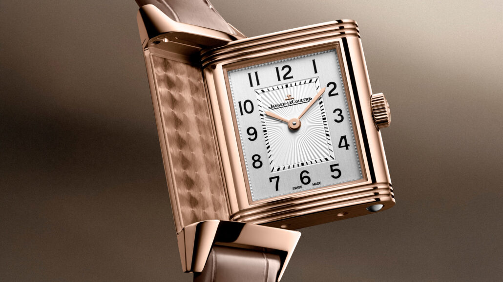 2026 relaunch atimelessicon reverso q2602542 closeup srgb 16 9