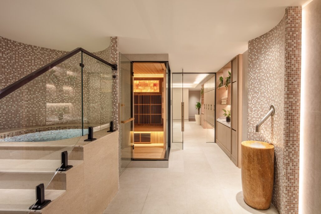 Anantara Siam Bangkok Hotel Health Club Plunge Pool Sauna Experiential Shower Room