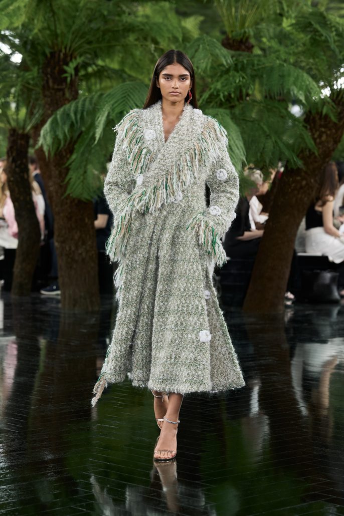 DIOR HC FW2627 FRONT LOOK 22 2x3 686x1030 1
