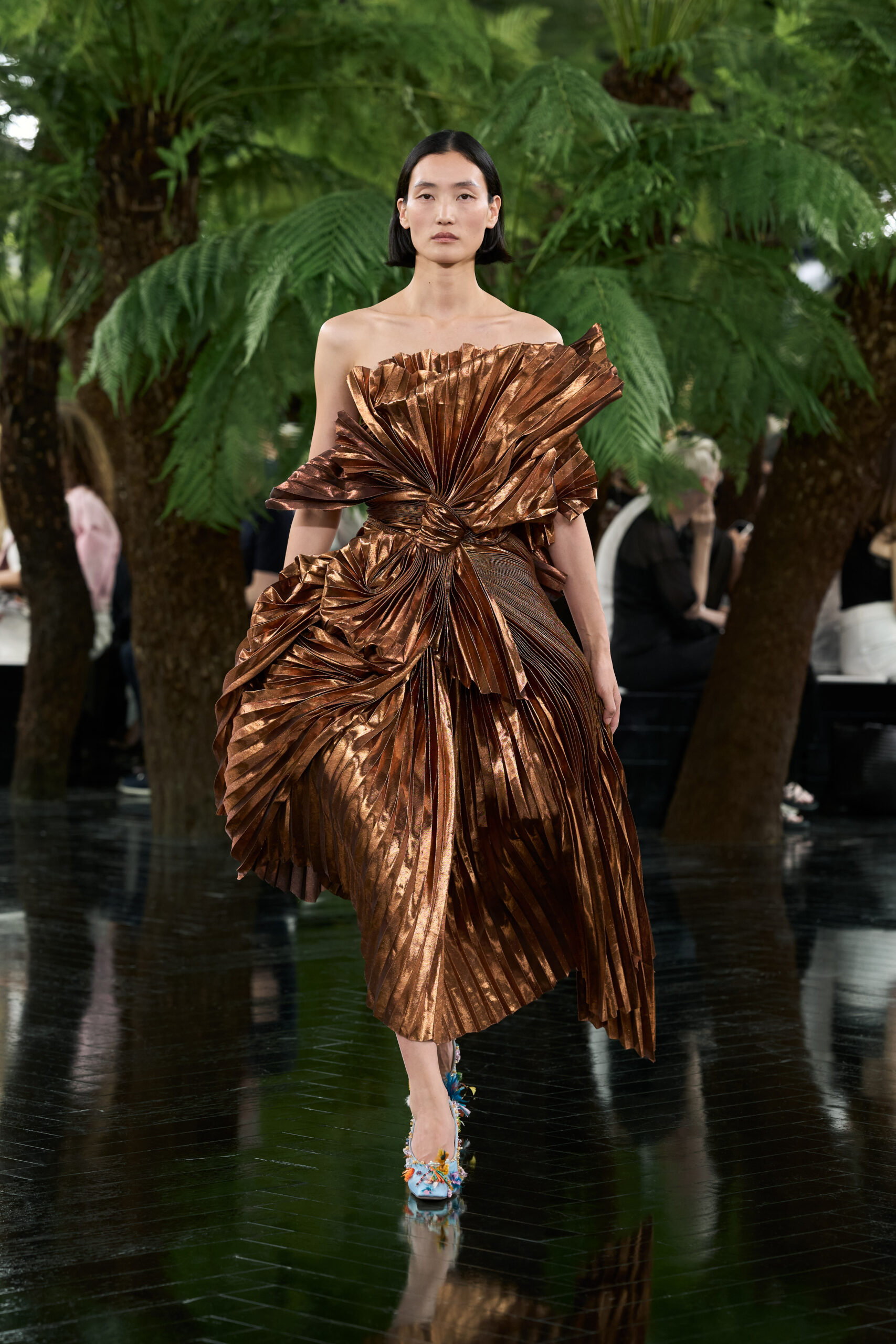 DIOR HC FW2627 FRONT LOOK 46 2x3 scaled