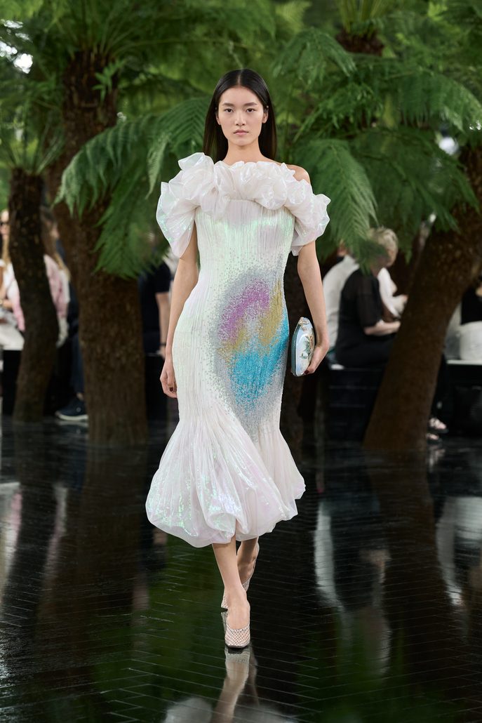 DIOR HC FW2627 FRONT LOOK 62 2x3 687x1030 1