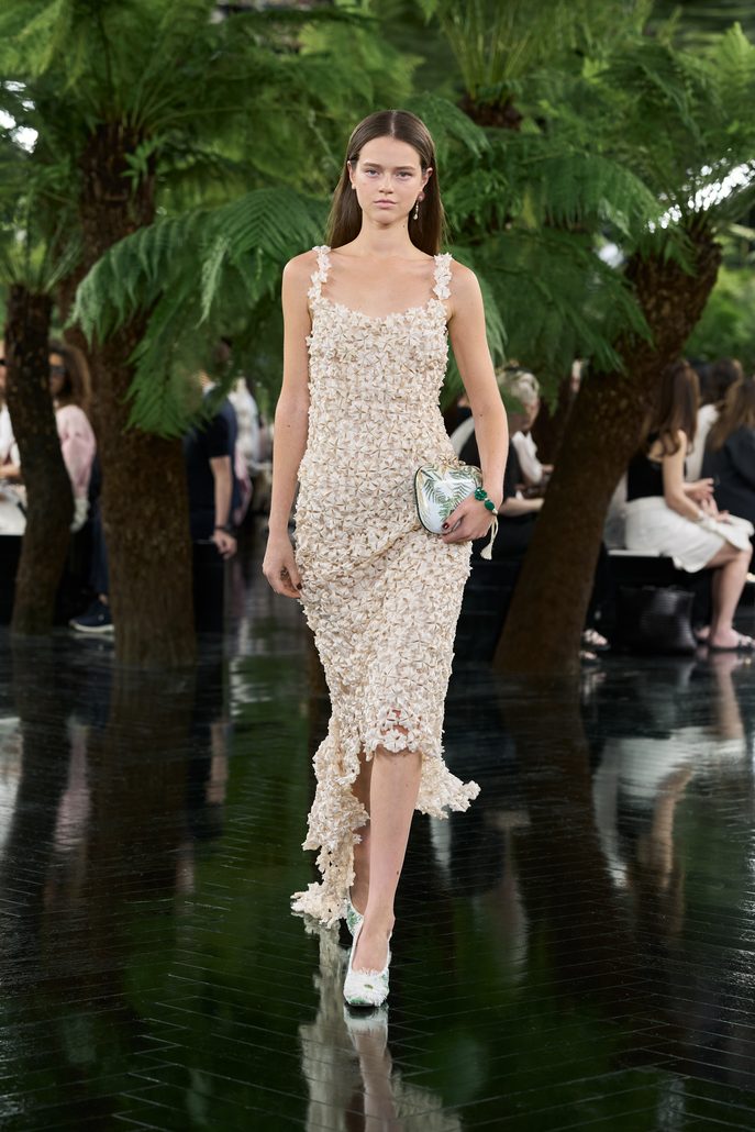 DIOR HC FW2627 FRONT LOOK 64 2x3 687x1030 1