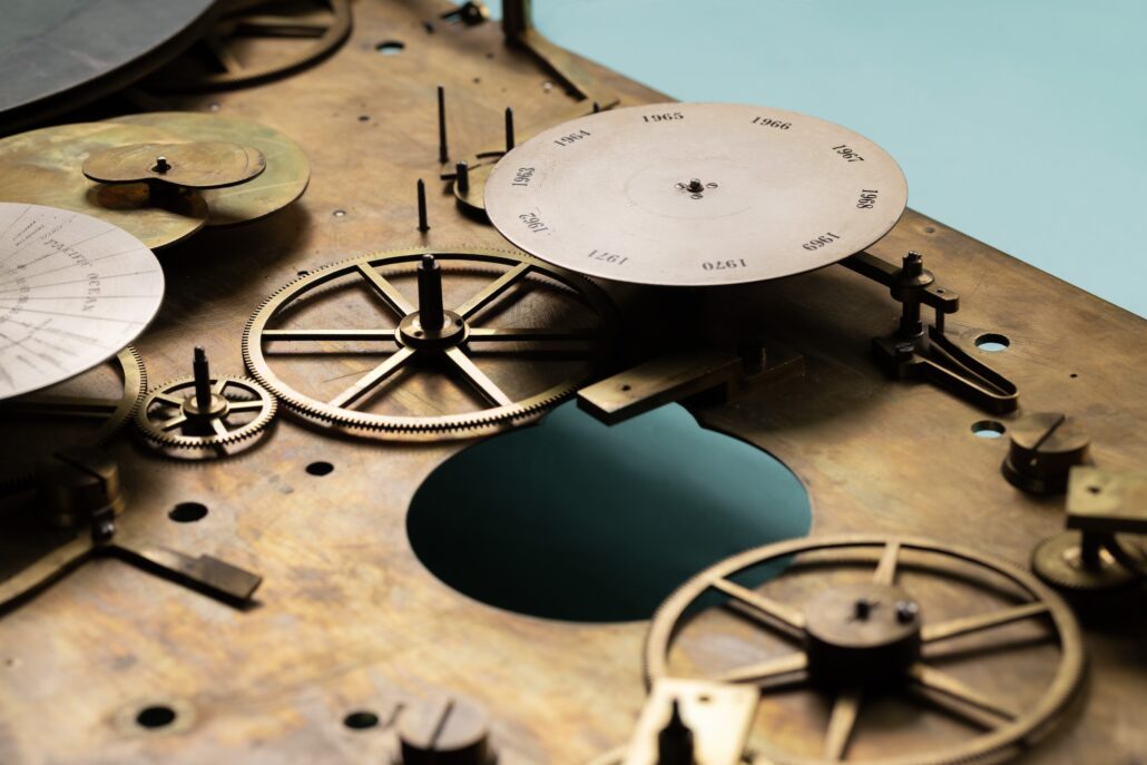 Disassembled movement components before restoration 4 @TiffanyCo