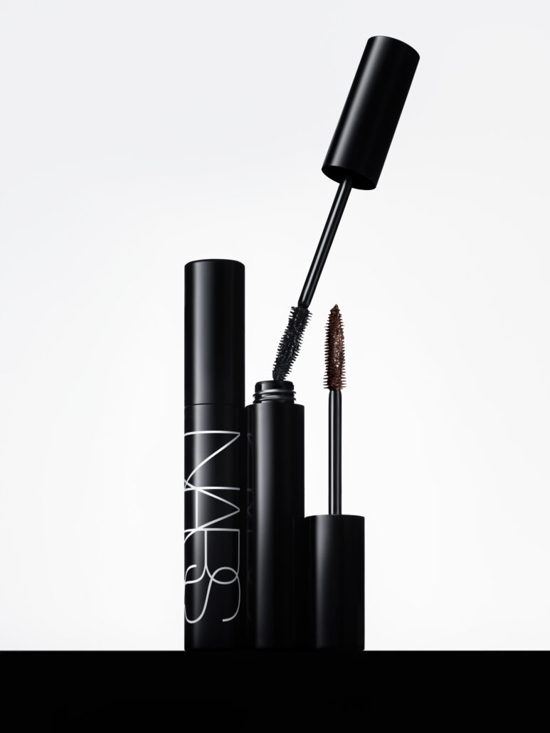 NARS FA26 EyeMoment StylizedPhoto NotoriousMascara Black Brown GLBL B 300dpi