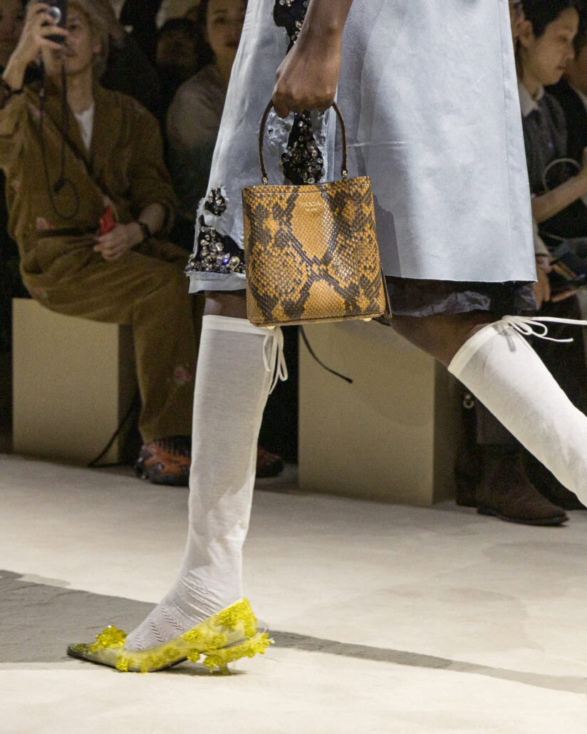 Prada Donna FW26 look 24c