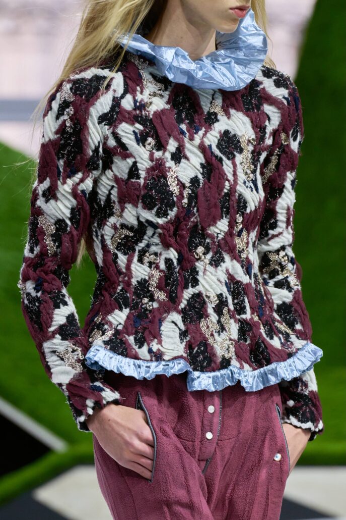 WOMENFW26 RUNWAY DETAILS 043
