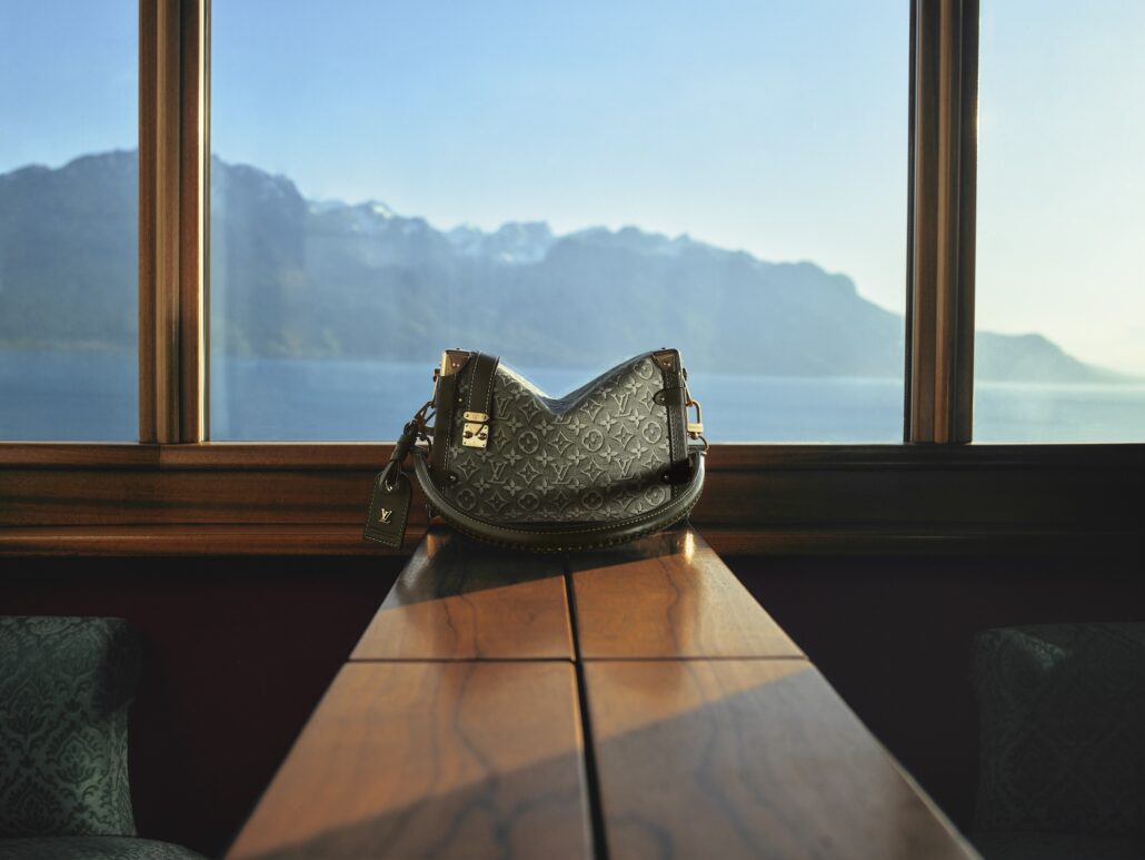 LOUIS VUITTON FLIGHT MODE SEPTEMBER 2026 DIGITAL CAMPAIGN STILL LIFE 4