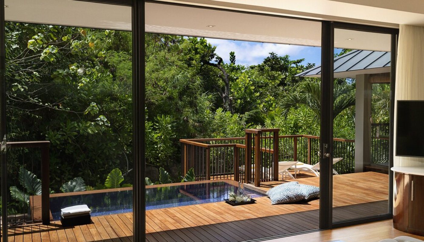 0705_19_RFLSEY_Garden_Villa_COMPS-42 Smart