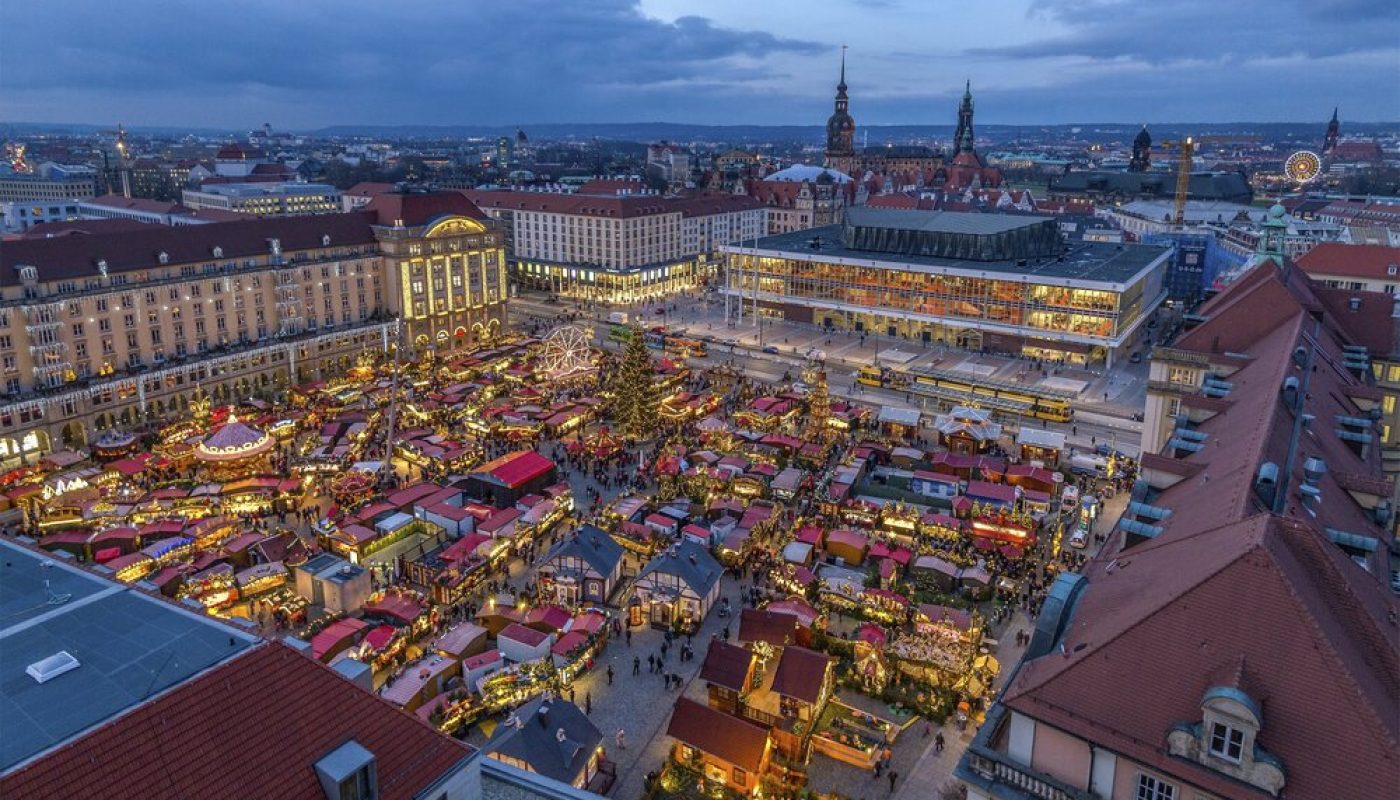 DRS_Oldest Christmas Market.jpg, oldtown, dresden, neumarkt, skyline, lights, chirstmas, winter,