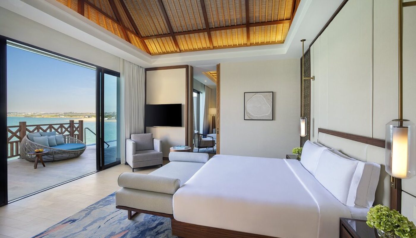 AnantaraMinaAlArabasAlKhaimahResortPeninsulaSeaViewPoolVillaBedroom © Anantara Hotels, Resorts & Spas
