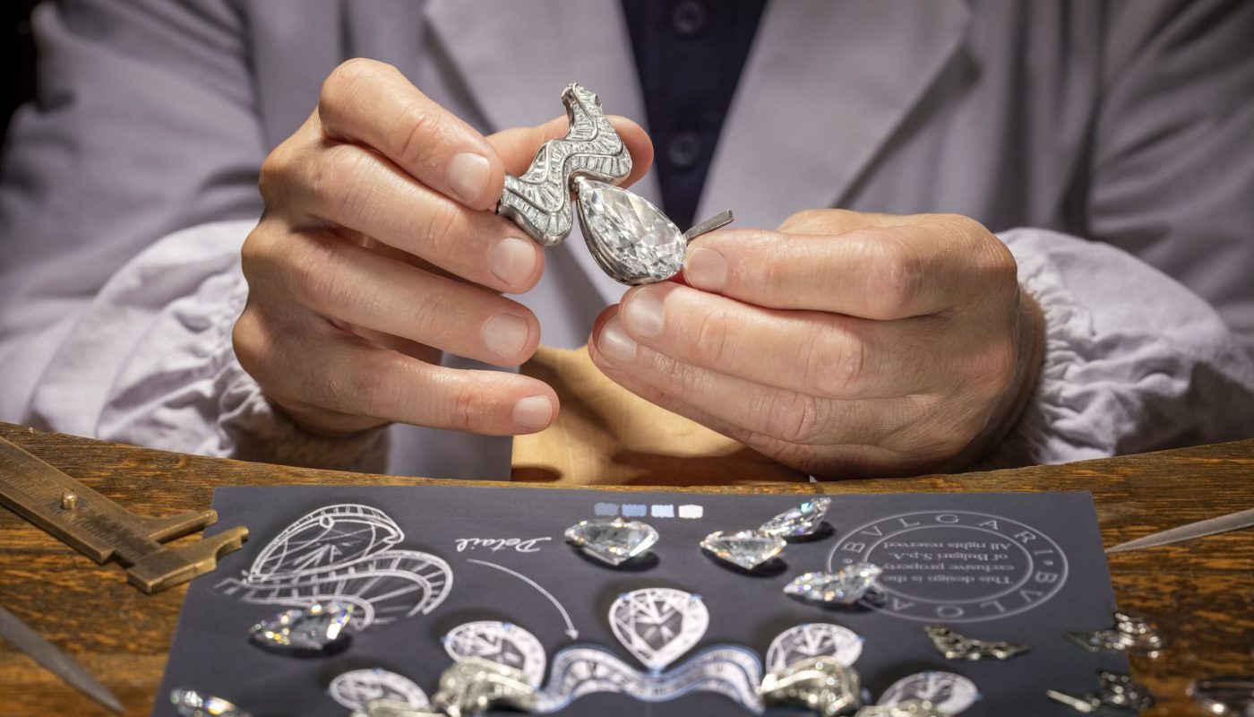 BVLGARI SERPENTI AETERNA NECKLACE_MAKING OF IMAGES (20)