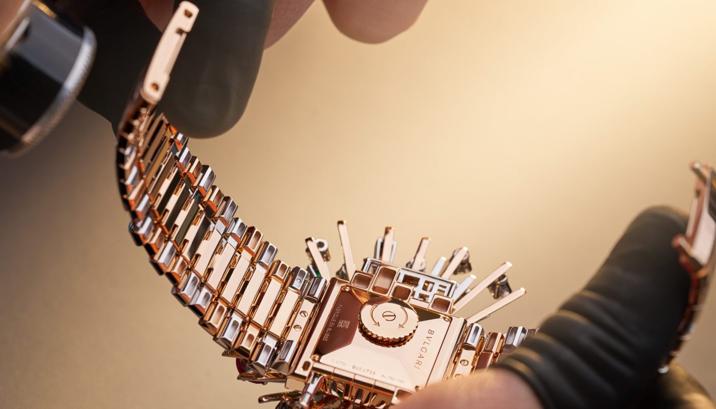 Bvlgari_2025_Gioco di Forme e Colori Secret Watch_104216_craft_013