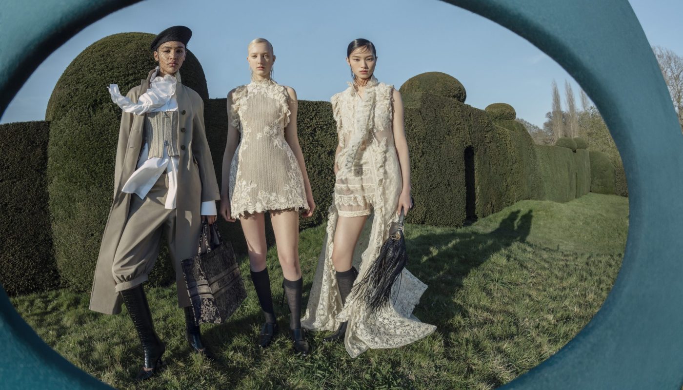 DIOR WOMEN WINTER 25 CAMPAIGN © TIM WALKER_7