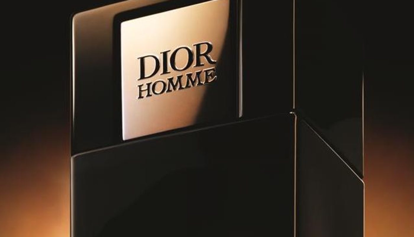 F937DH25P03HDHFUMEE_V08_L4_F39-5f1f82d2ebb44e3b