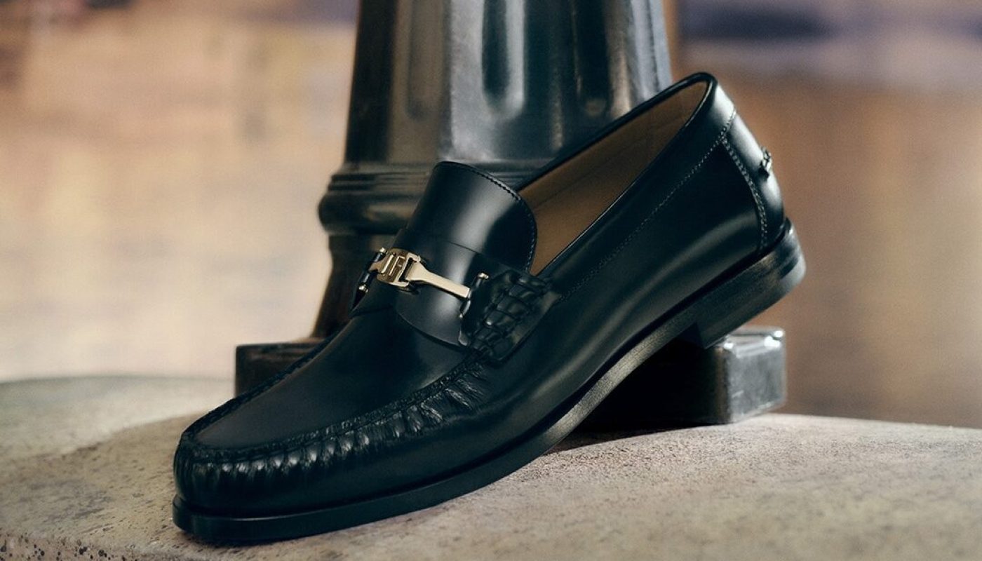 FERRAGAMO_FG_PF25_STILL_LIFE_HERO_250203_0394_V4_QC_1080_1350_300DPI