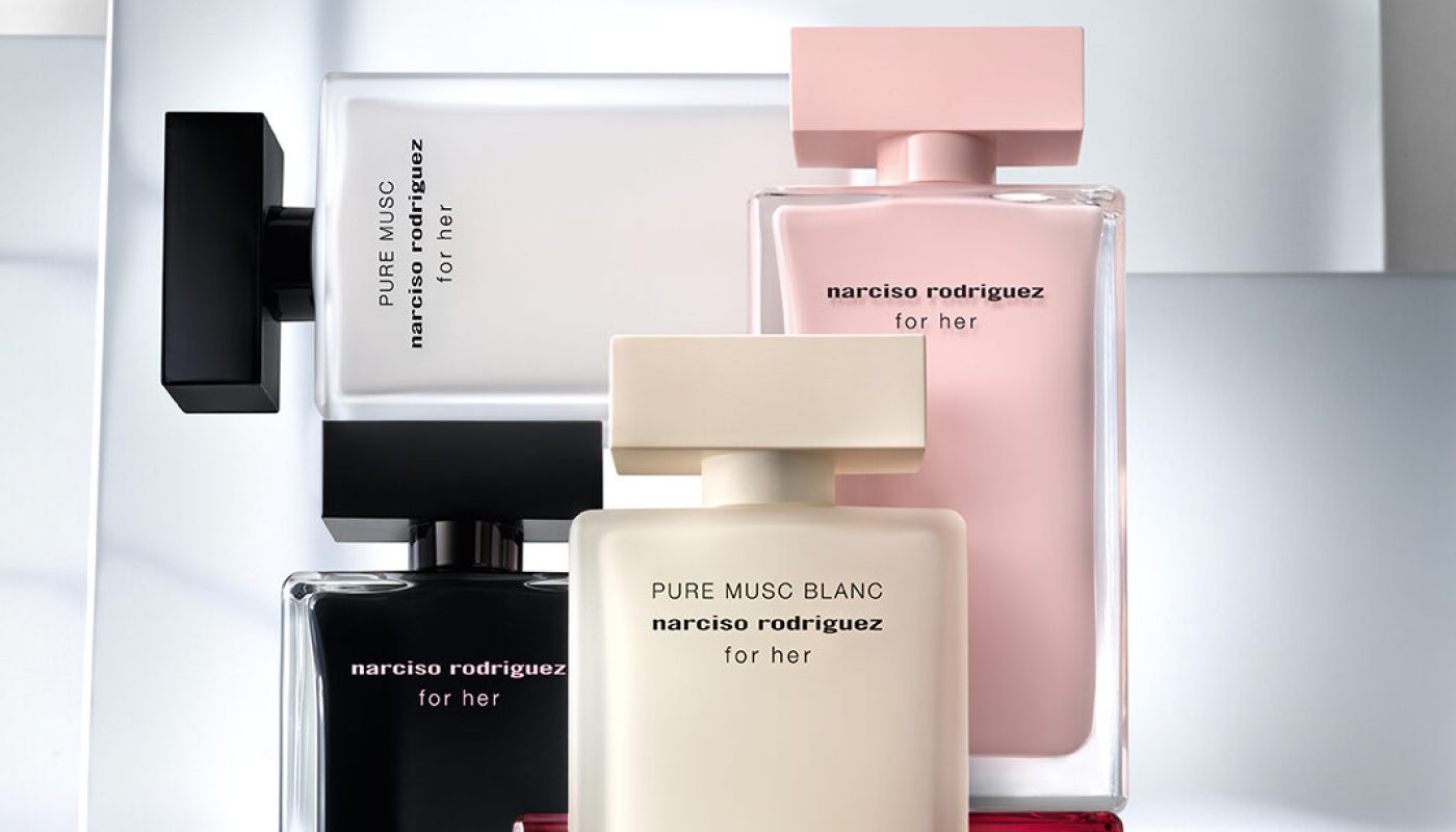 NRO_FOR_HER_PURE_MUSC_BLANC_26_CPV_FRANCHISE_RP_1080x1350_72DPI