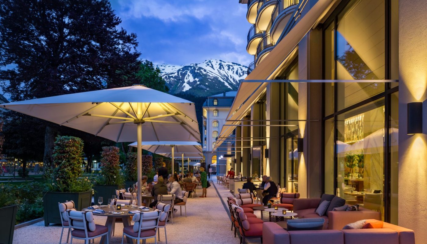 Kempinski-Palace-Engelberg-Cattani-Restaurant-Terrace-Dinner-1-1536x1022