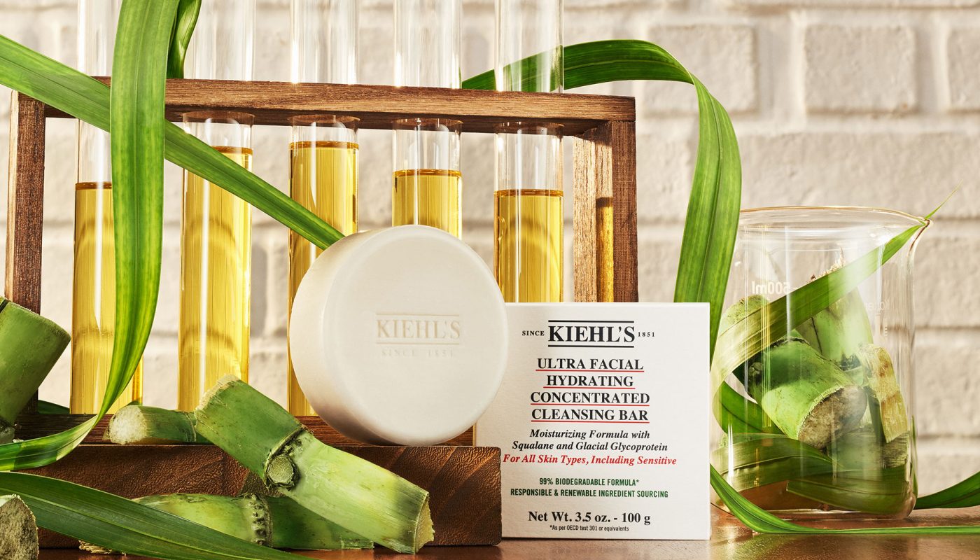 Kiehlis-Ultra-Facial-Hydrating-Concentrated-Cleansing-Bar-3